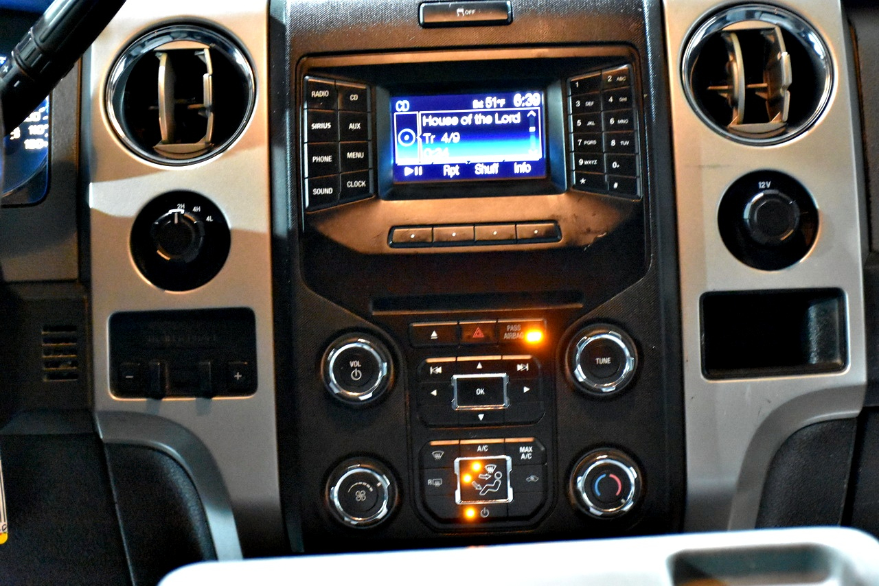 Ford F-150 XL SuperCrew 5.5-ft. Bed 4WD 2014