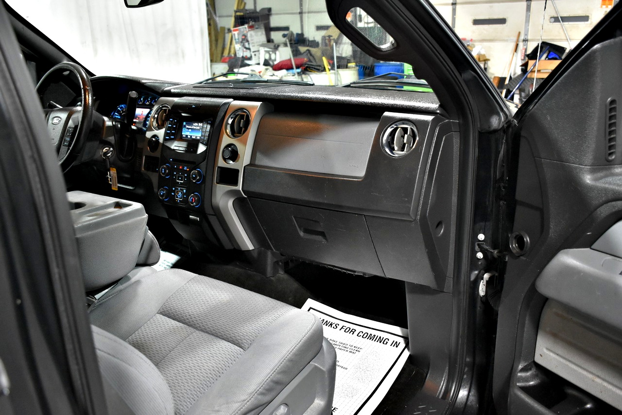 Ford F-150 XL SuperCrew 5.5-ft. Bed 4WD 2014