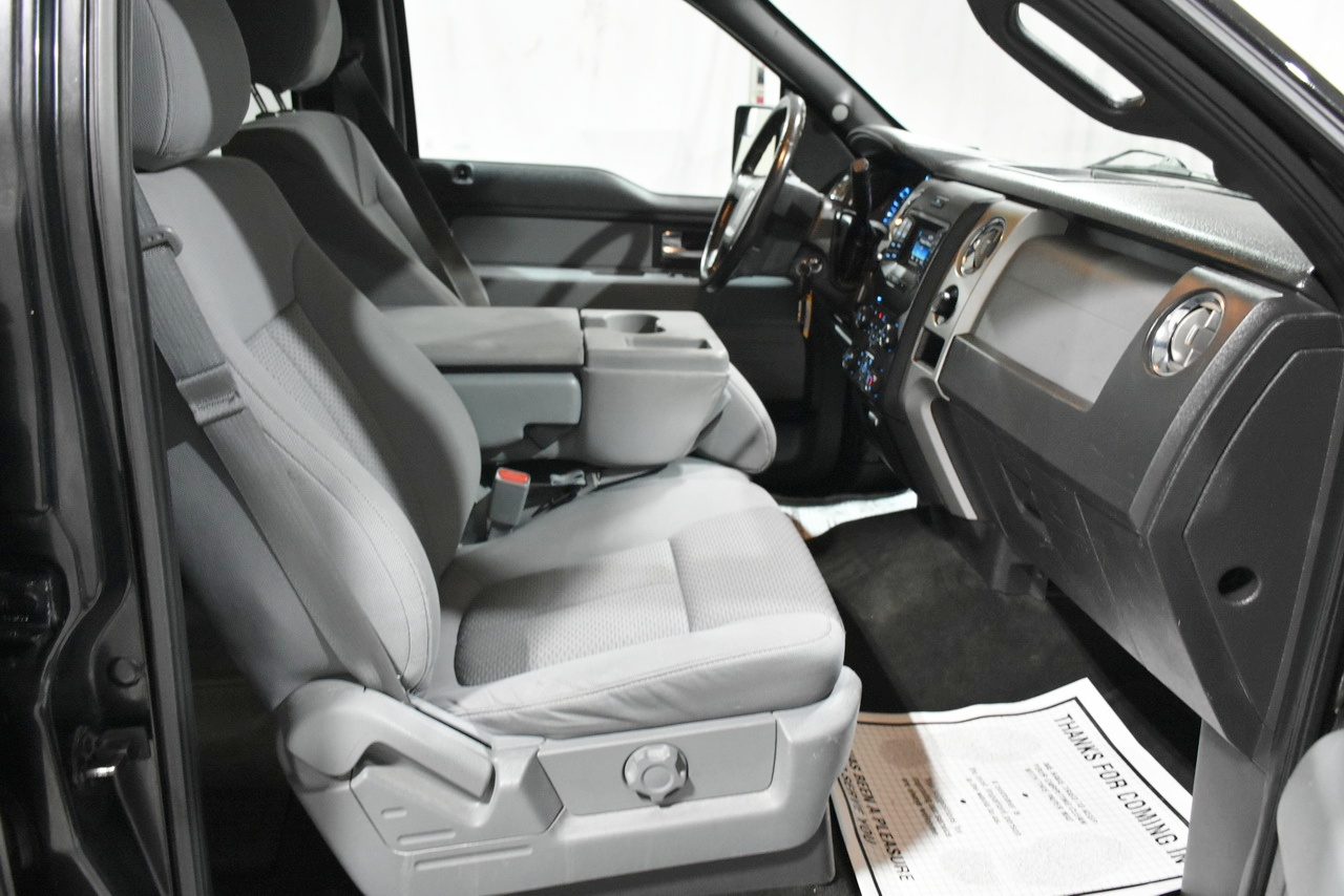 Ford F-150 XL SuperCrew 5.5-ft. Bed 4WD 2014