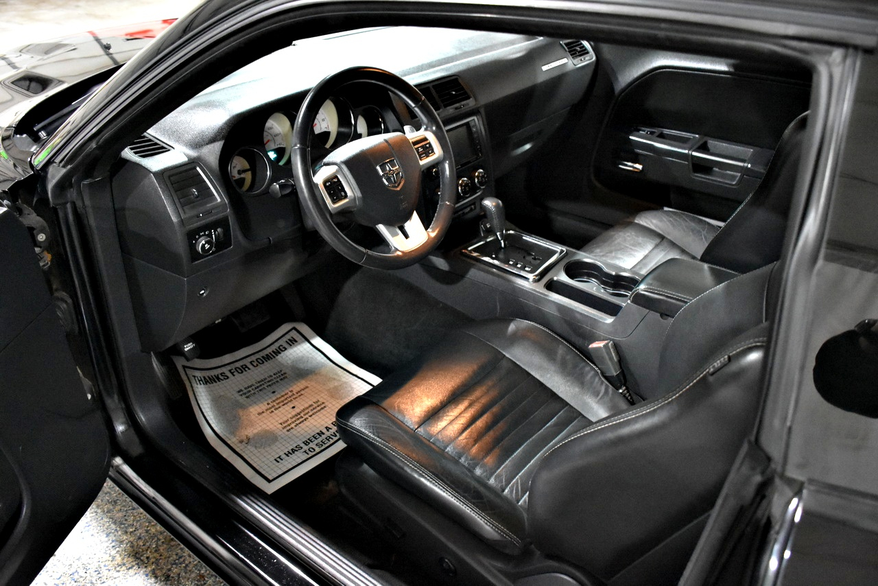 Dodge Challenger SXT 2013