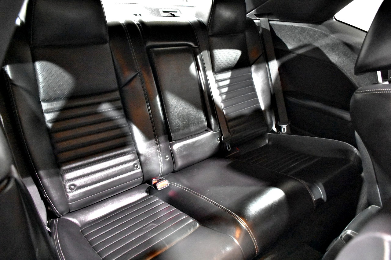 Dodge Challenger SXT 2013