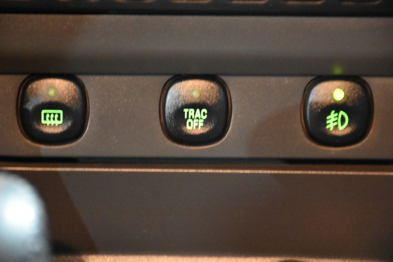 Ford Mustang GT Deluxe Coupe 2002