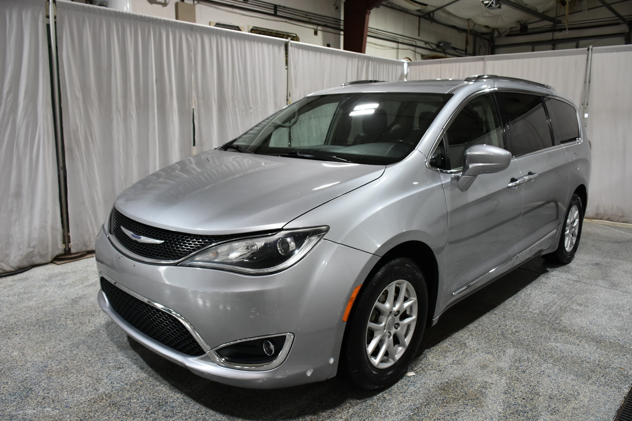 Chrysler Pacifica Limited 2020