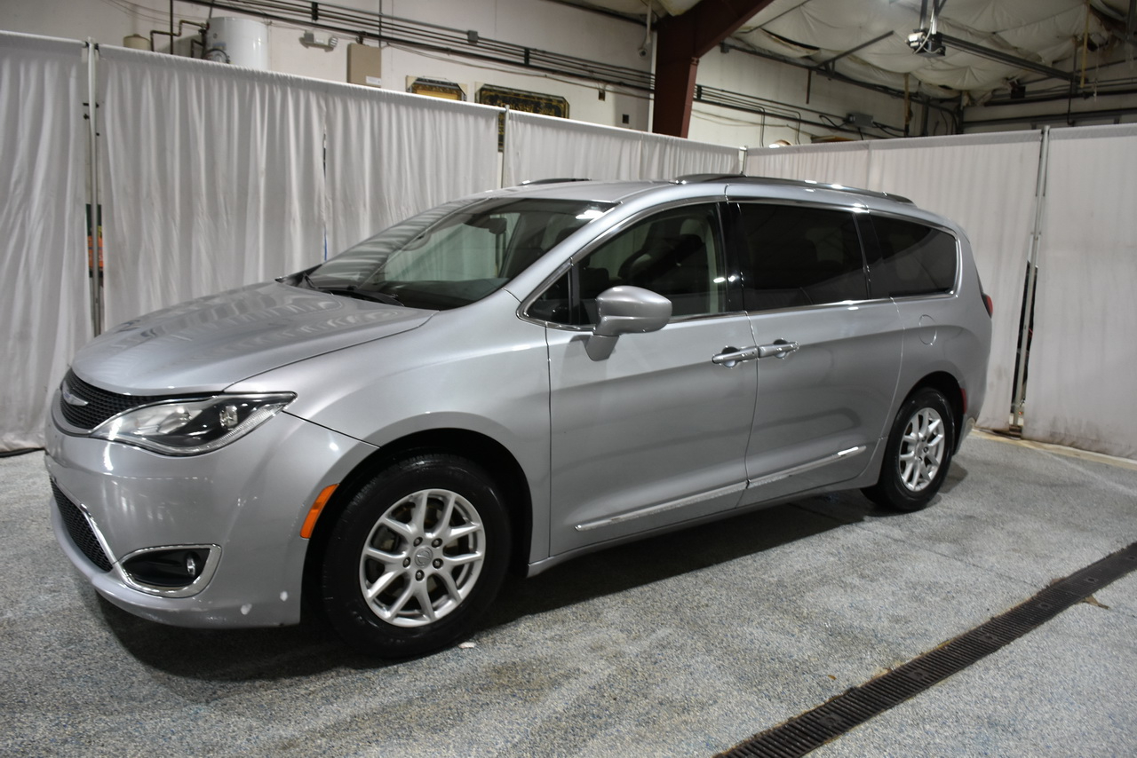 Chrysler Pacifica Limited 2020