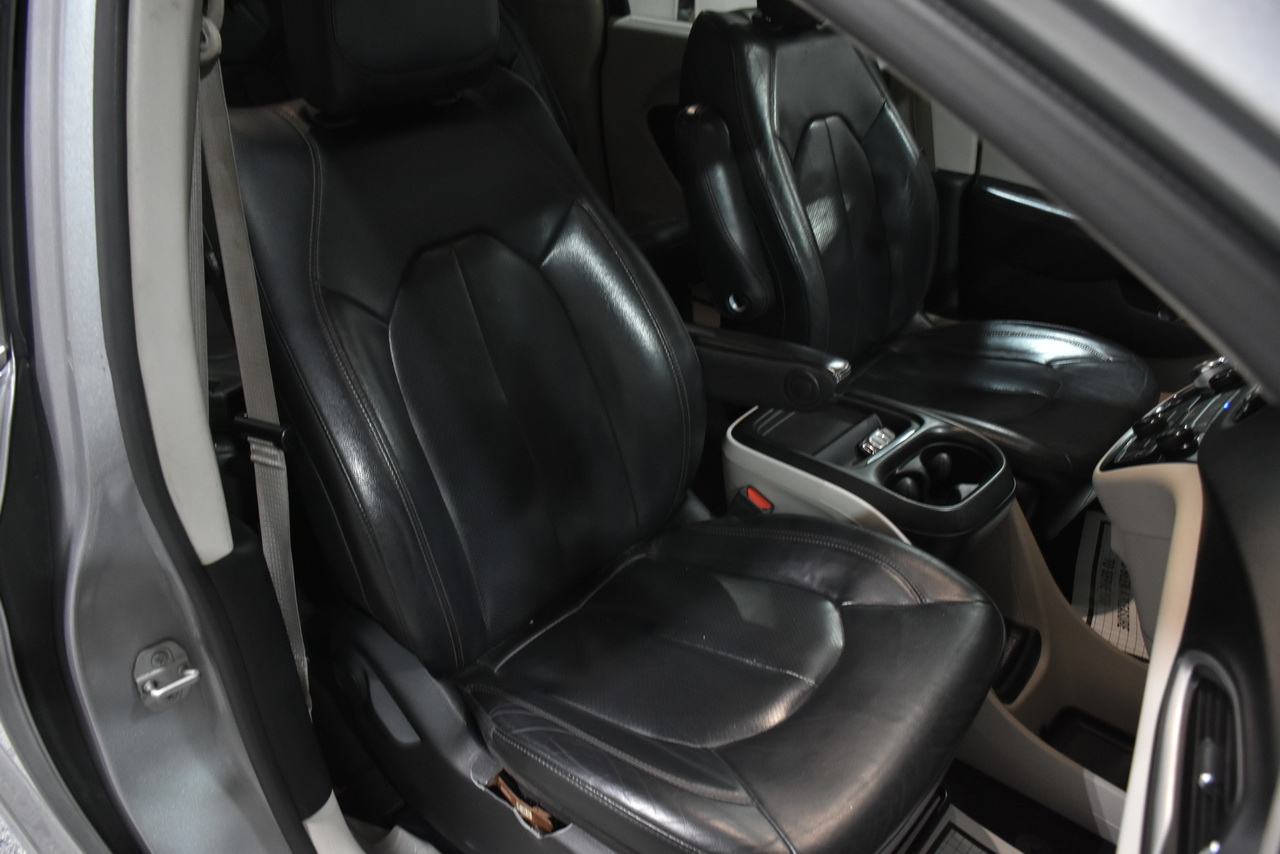 Chrysler Pacifica Limited 2020