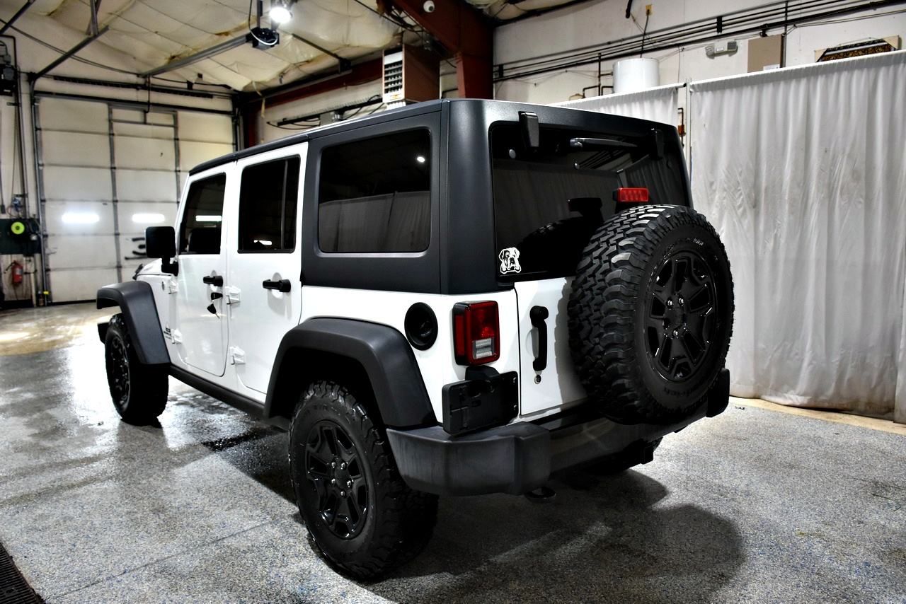 Jeep Wrangler JK Unlimited Sport 4WD 2018