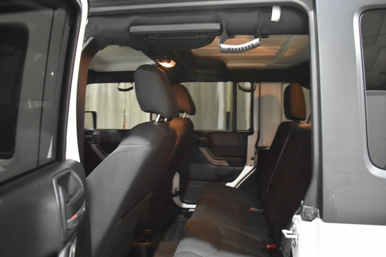 Jeep Wrangler JK Unlimited Sport 4WD 2018