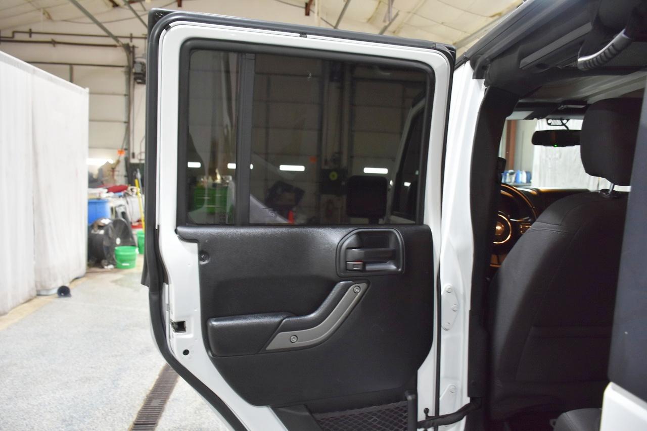 Jeep Wrangler JK Unlimited Sport 4WD 2018