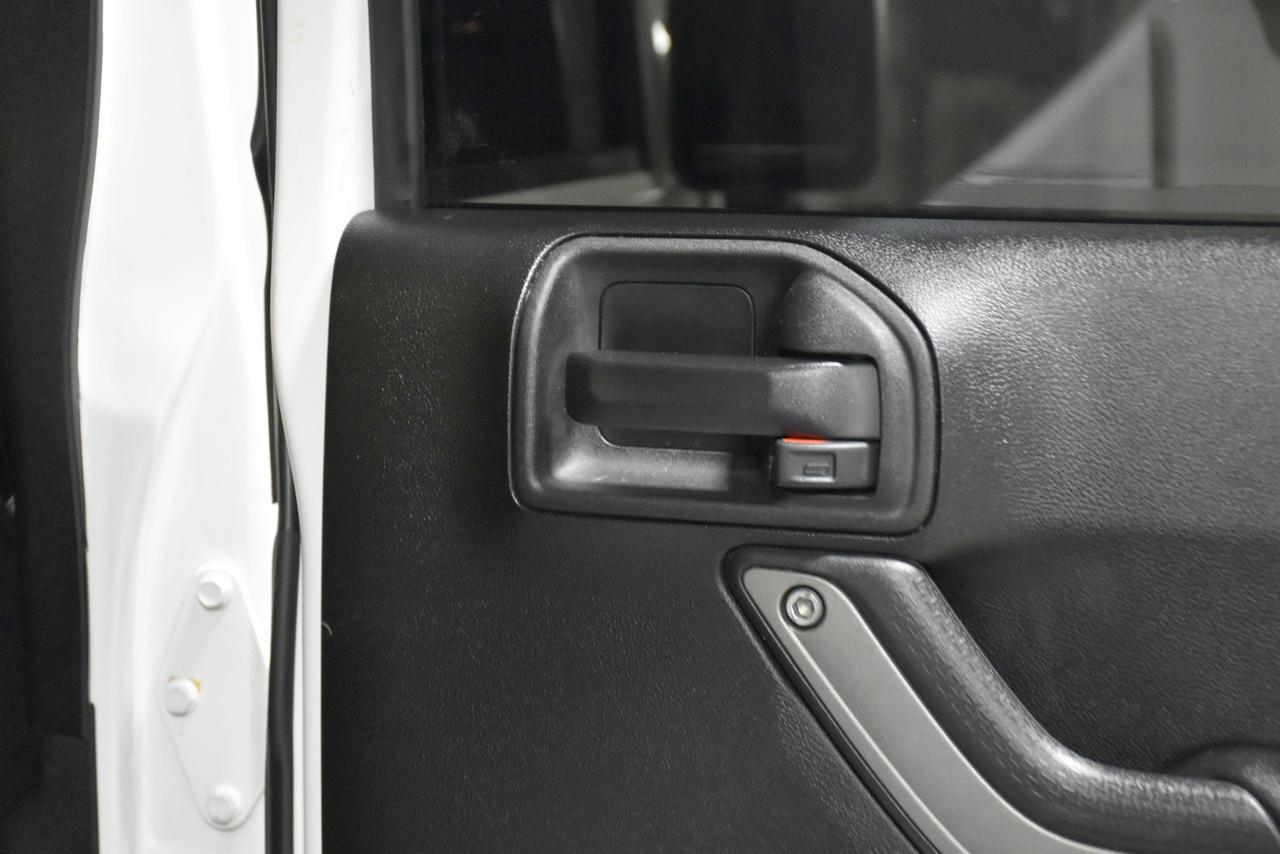 Jeep Wrangler JK Unlimited Sport 4WD 2018