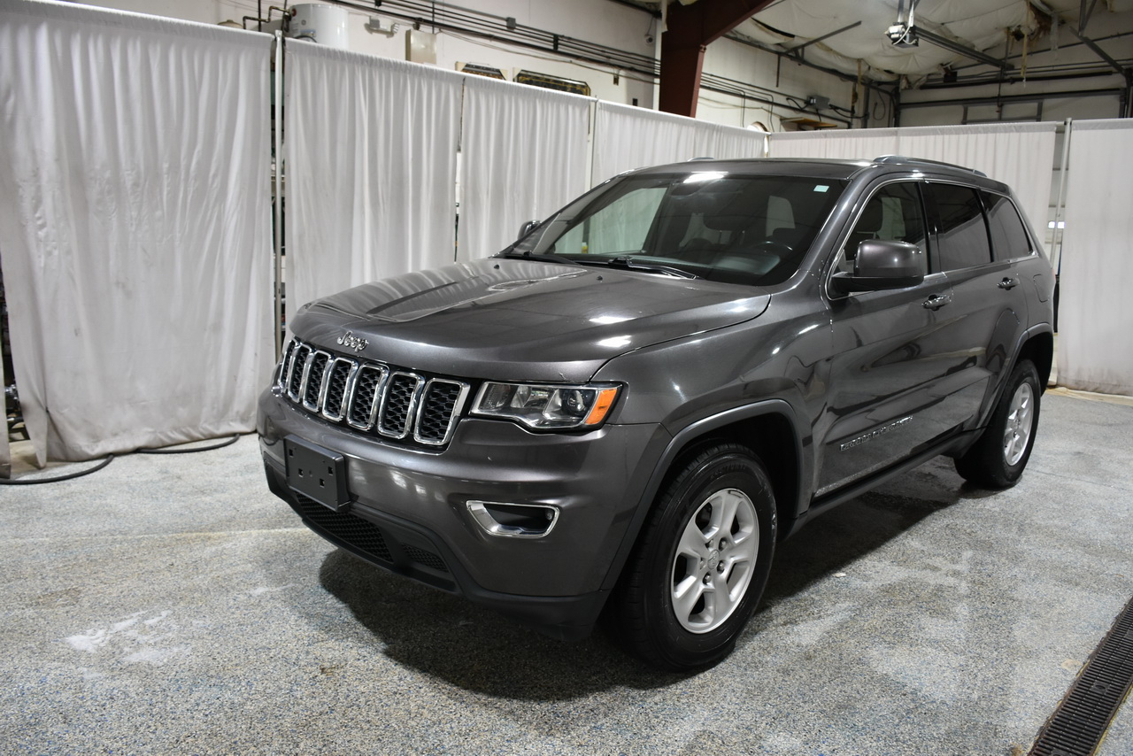 Jeep Grand Cherokee Laredo 4WD 2017