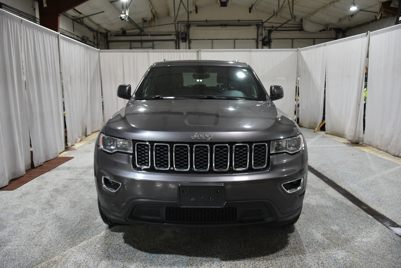 Jeep Grand Cherokee Laredo 4WD 2017