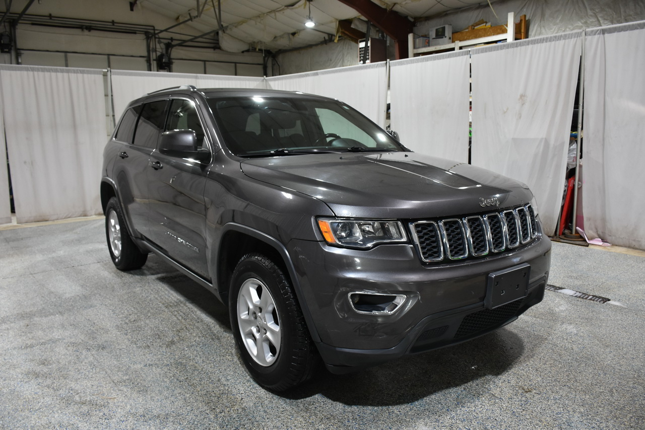 Jeep Grand Cherokee Laredo 4WD 2017