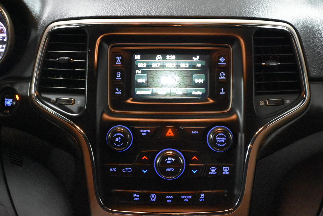 Jeep Grand Cherokee Laredo 4WD 2017