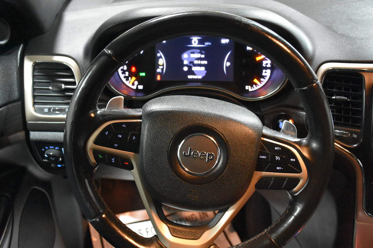 Jeep Grand Cherokee Laredo 4WD 2017