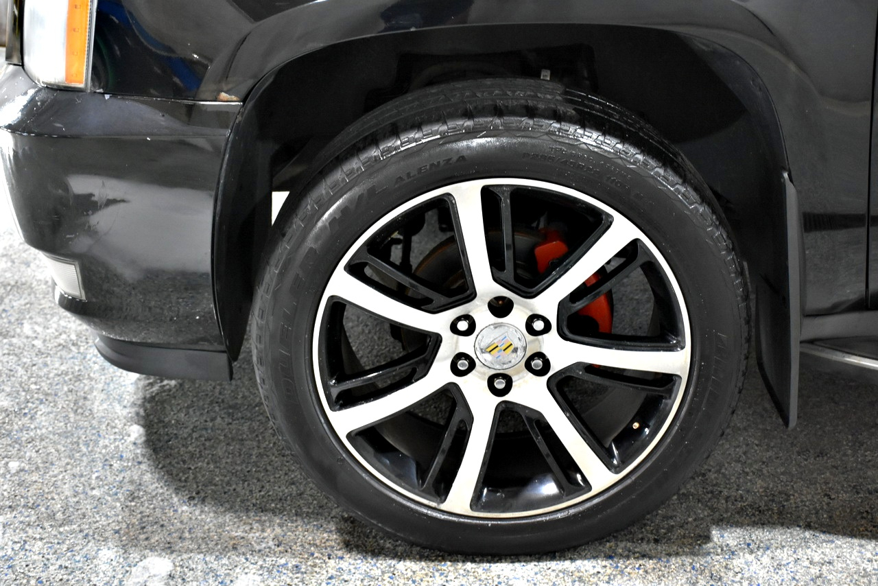 Cadillac Escalade ESV AWD Luxury 2011