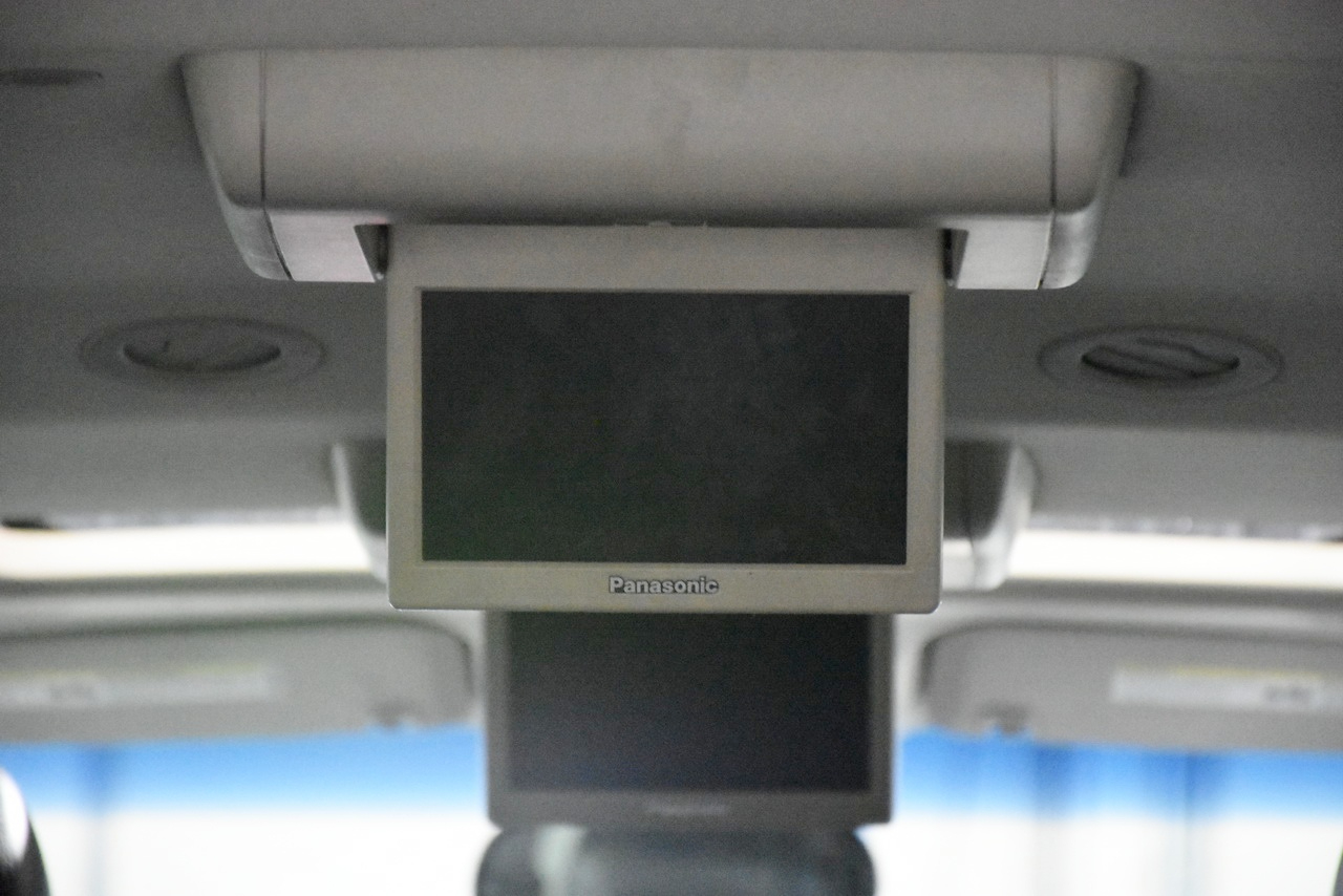 Cadillac Escalade ESV AWD Luxury 2011