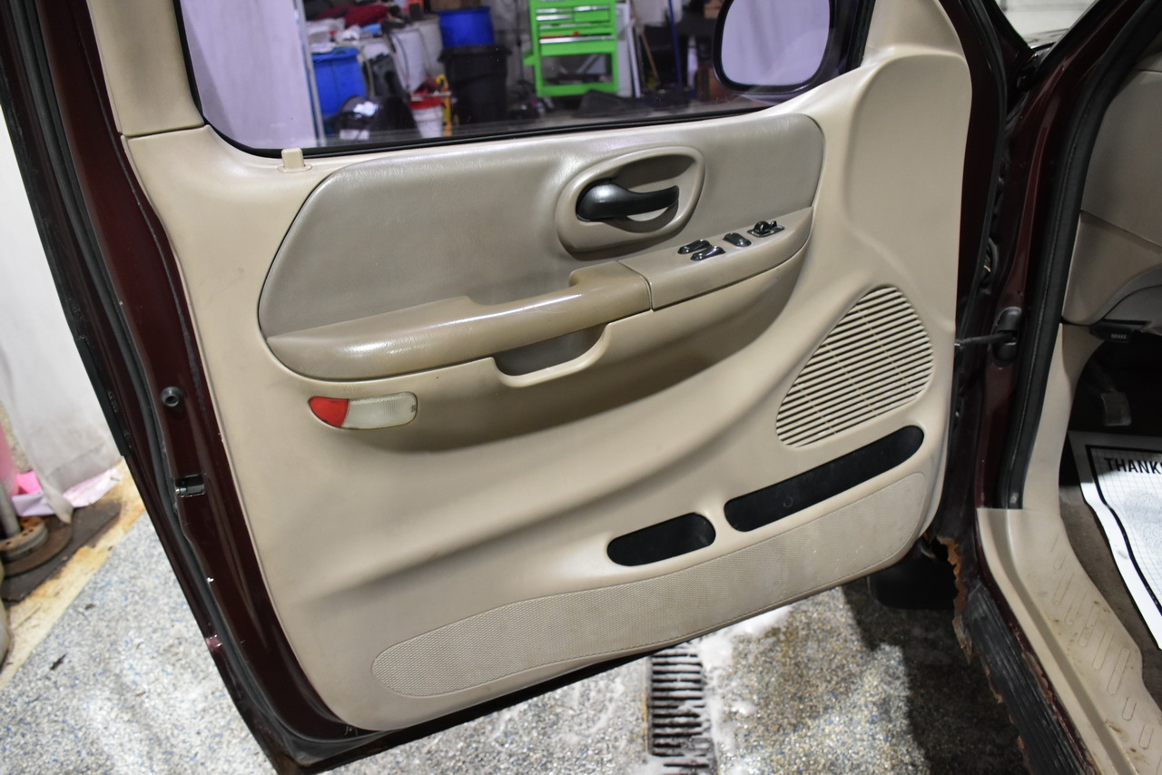 Ford F-150 XL SuperCab Flareside 4WD 2001