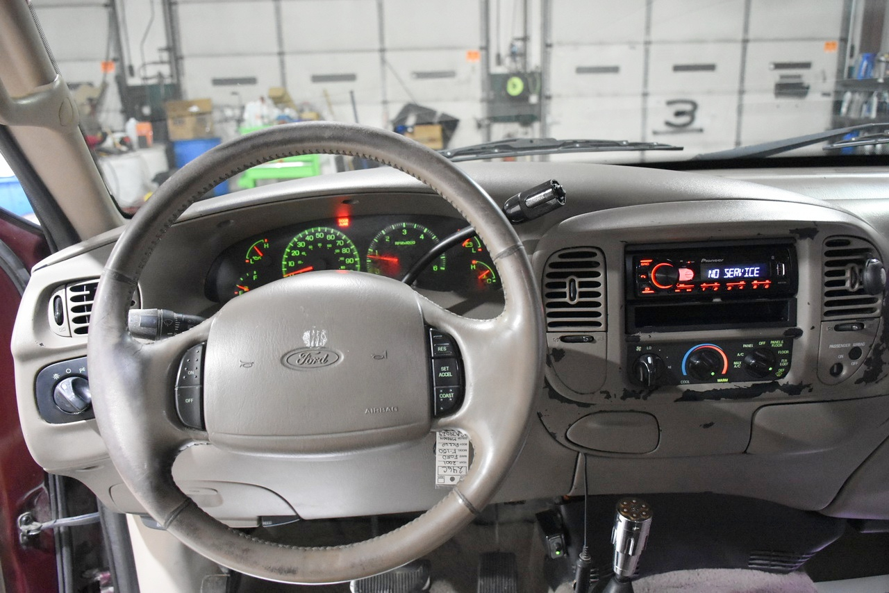 Ford F-150 XL SuperCab Flareside 4WD 2001