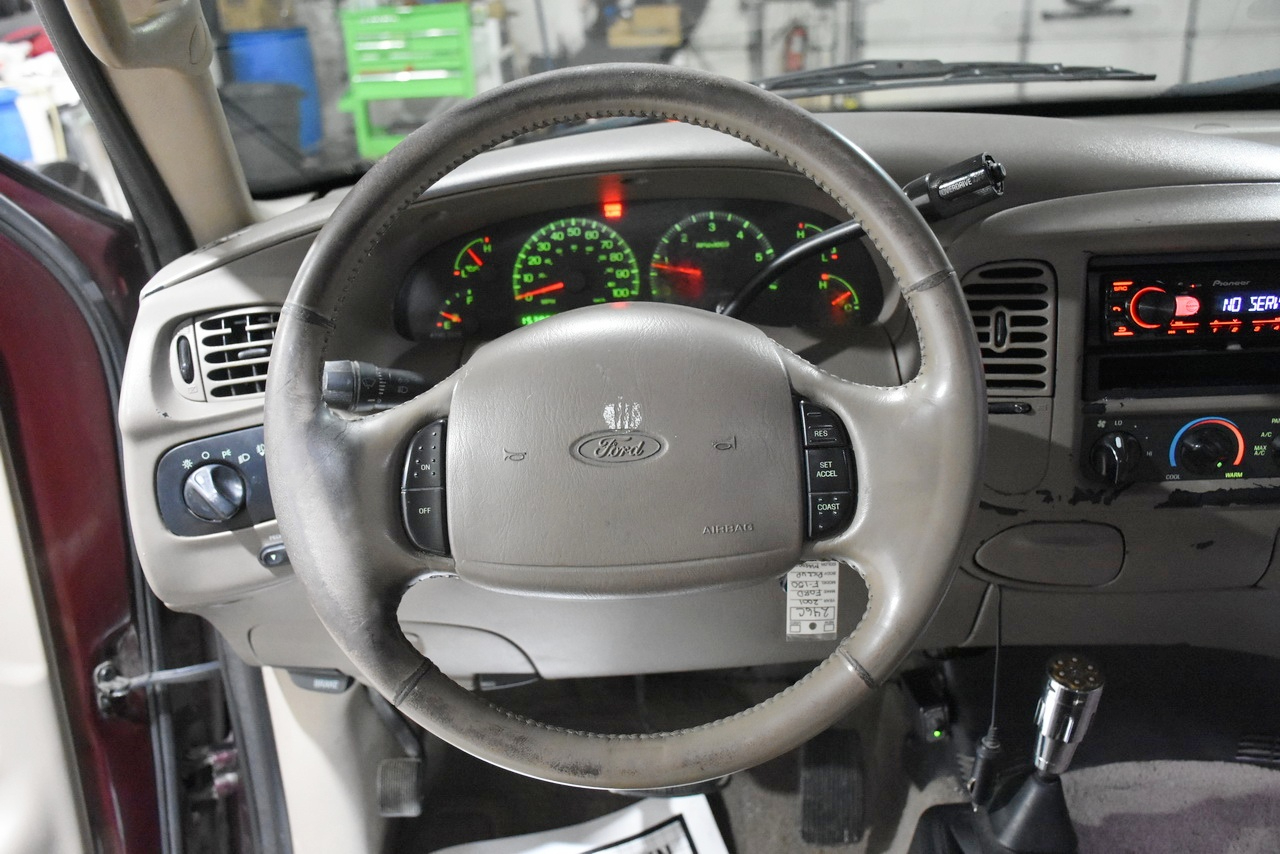 Ford F-150 XL SuperCab Flareside 4WD 2001