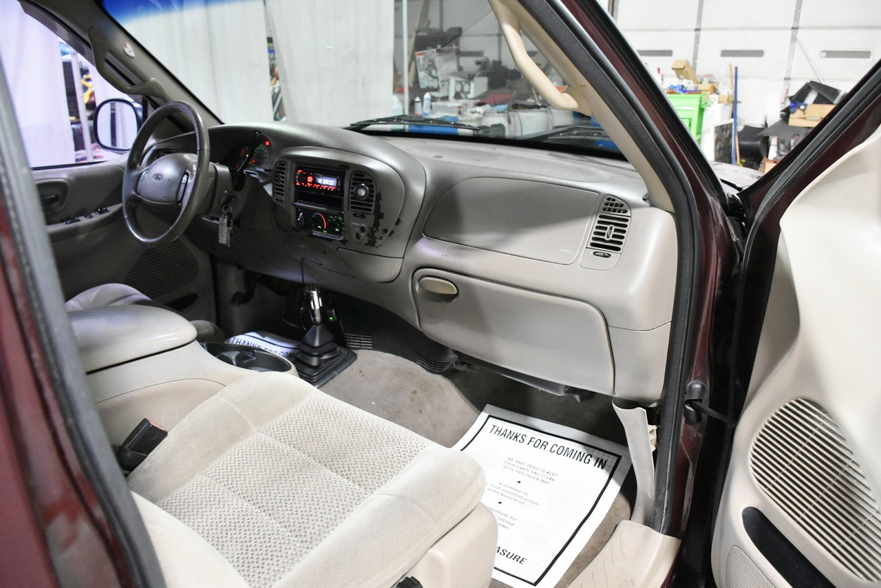 Ford F-150 XL SuperCab Flareside 4WD 2001