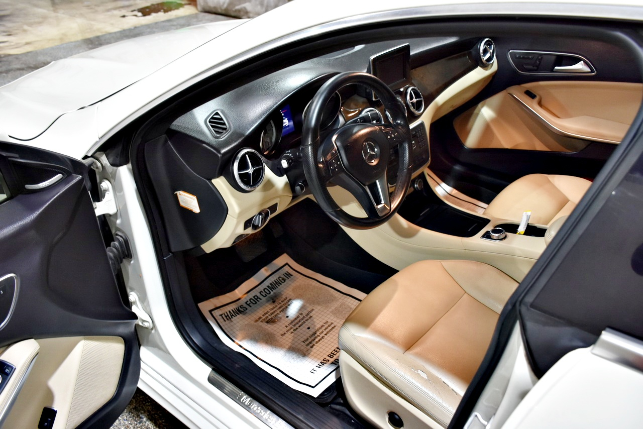 Mercedes-Benz CLA-Class CLA250 4MATIC 2014