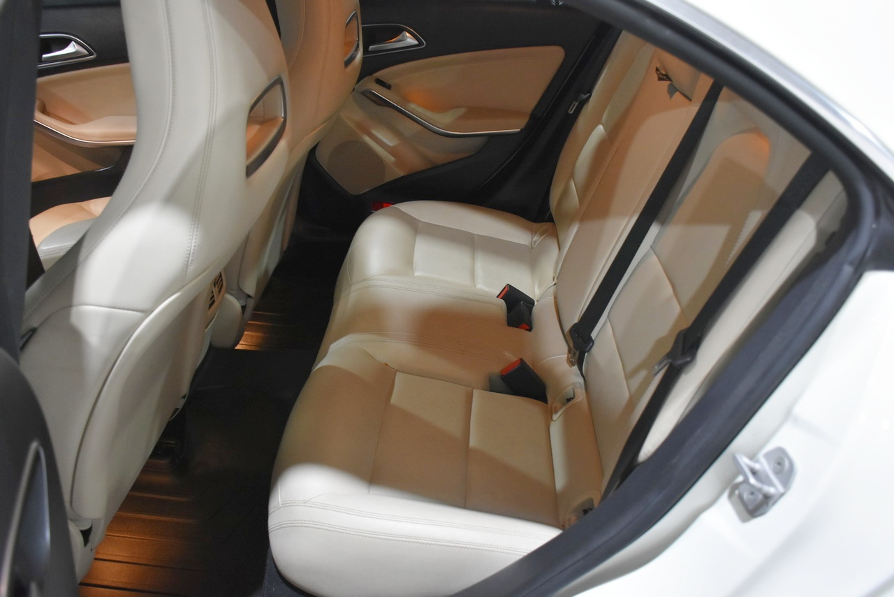 Mercedes-Benz CLA-Class CLA250 4MATIC 2014