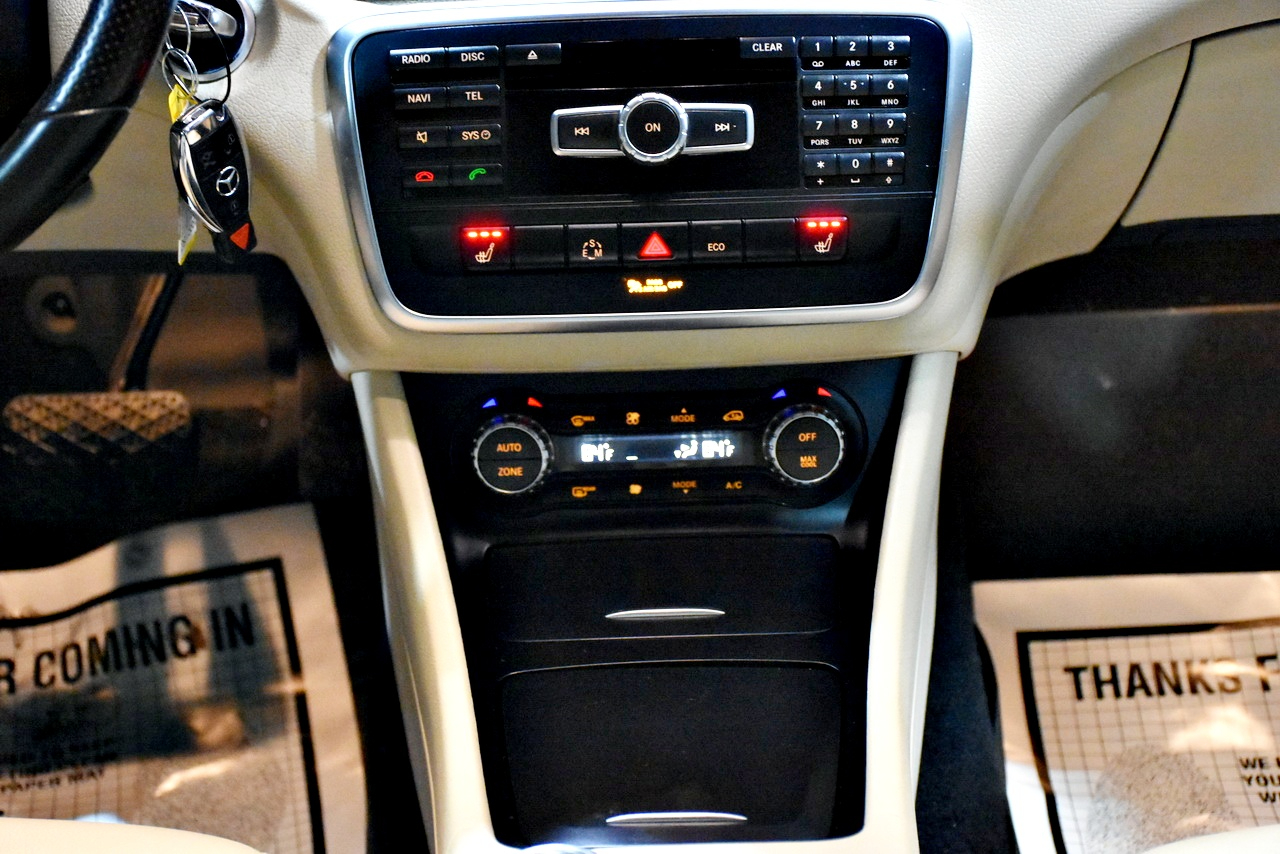 Mercedes-Benz CLA-Class CLA250 4MATIC 2014