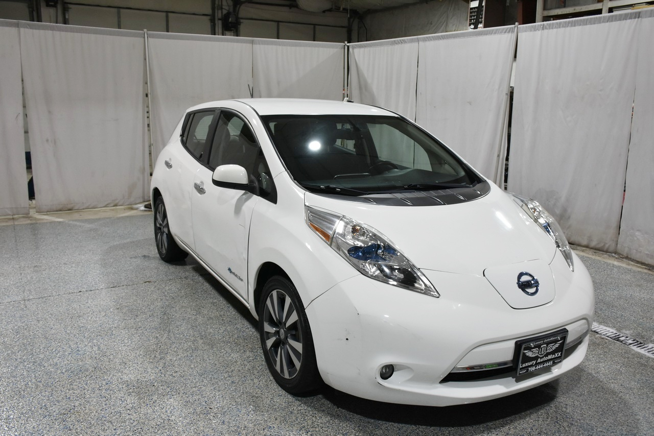 Nissan Leaf S 2015