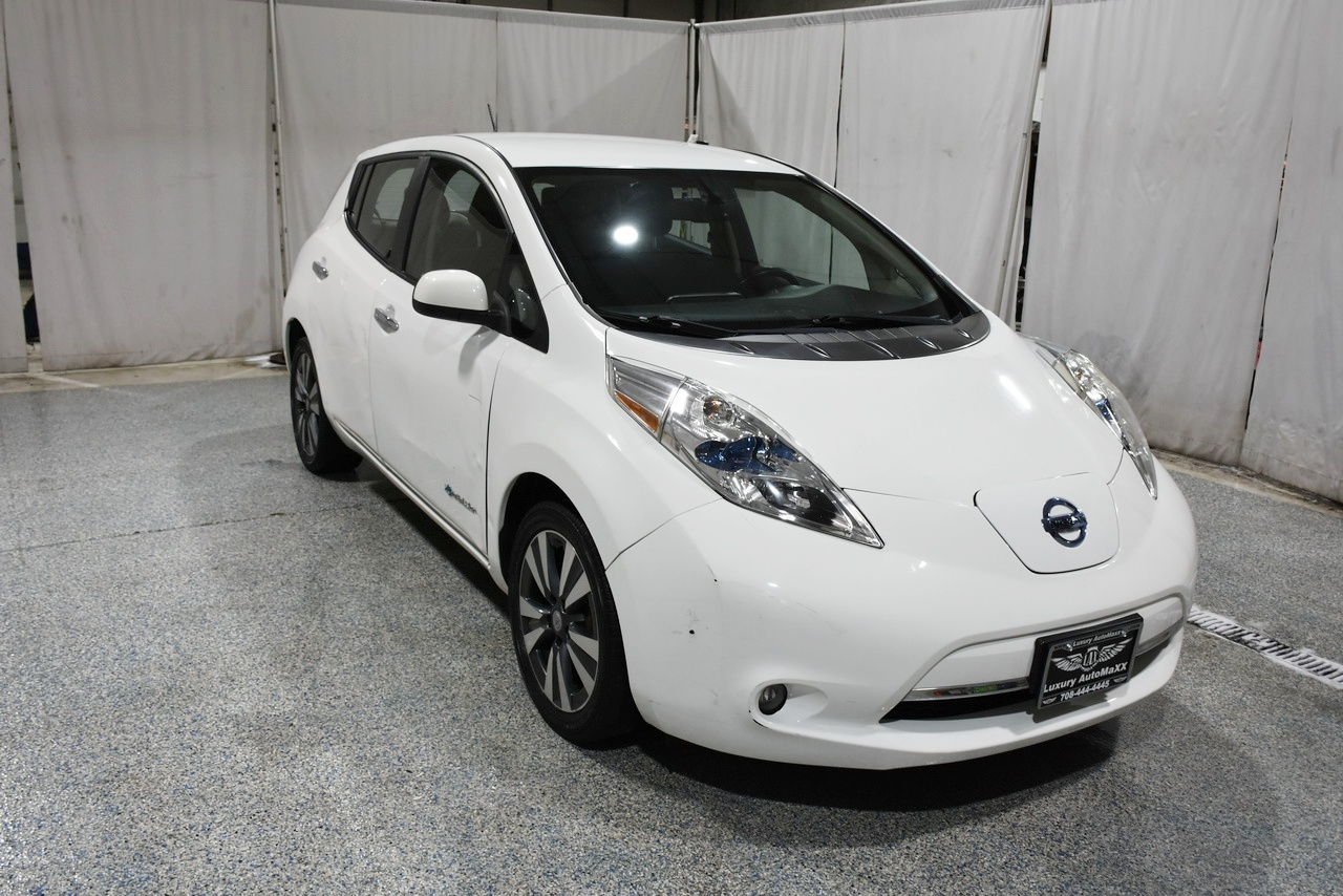 Nissan Leaf S 2015