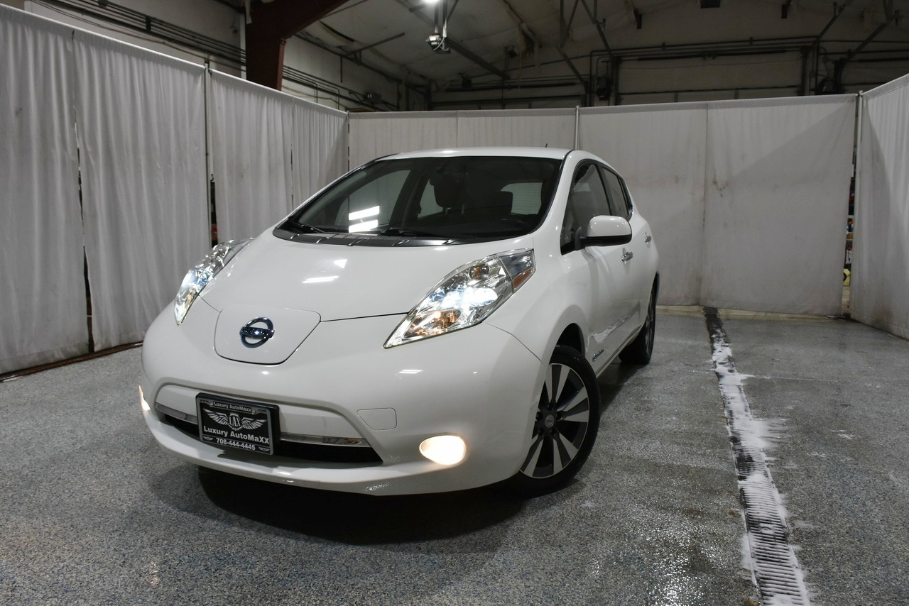 Nissan Leaf S 2015