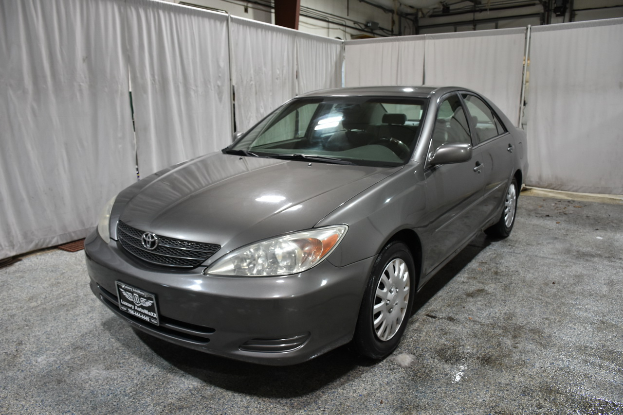 Toyota Camry LE 2002