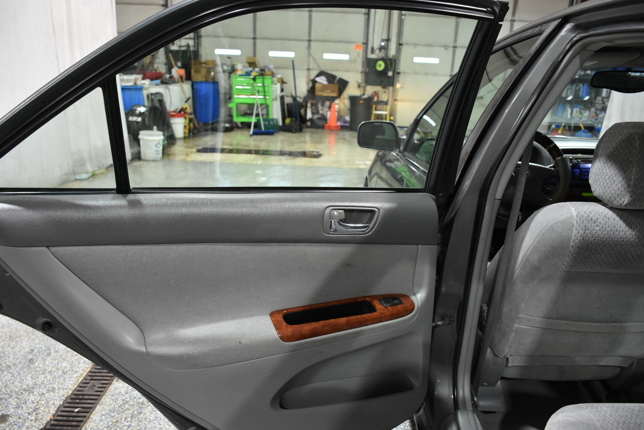 Toyota Camry LE 2002