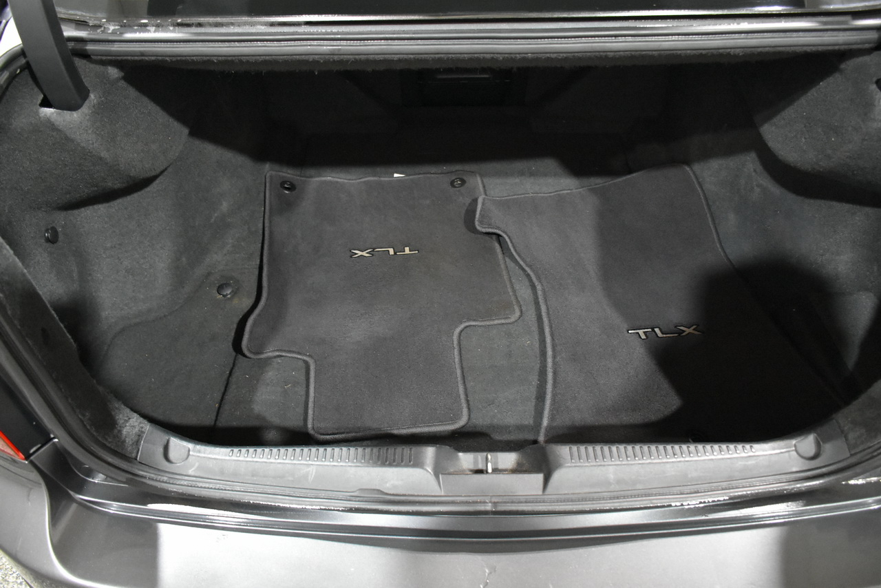 Acura TL 5-Speed AT 2006