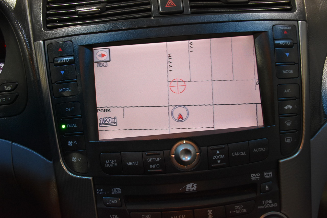 Acura TL 5-Speed AT 2006