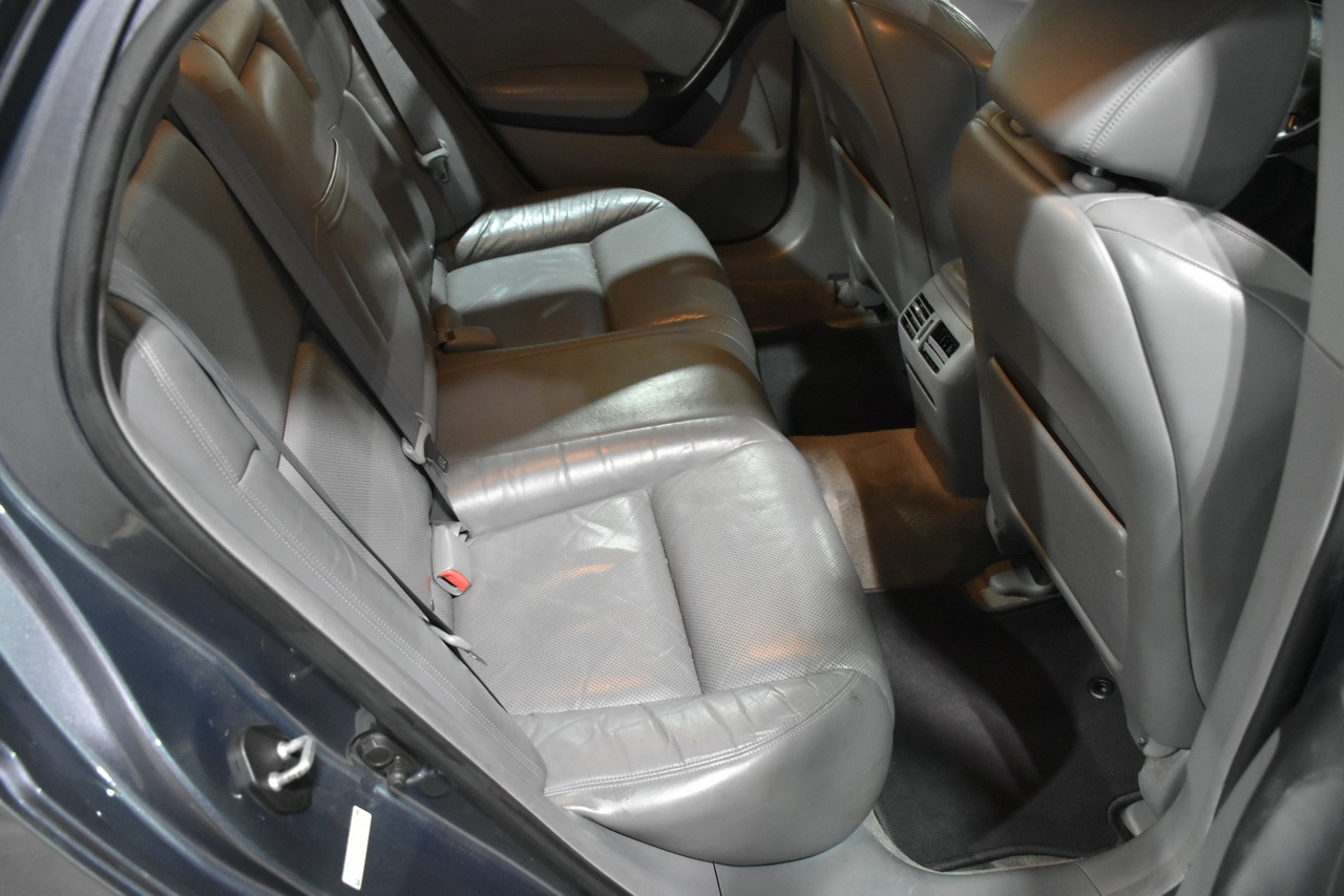 Acura TL 5-Speed AT 2006