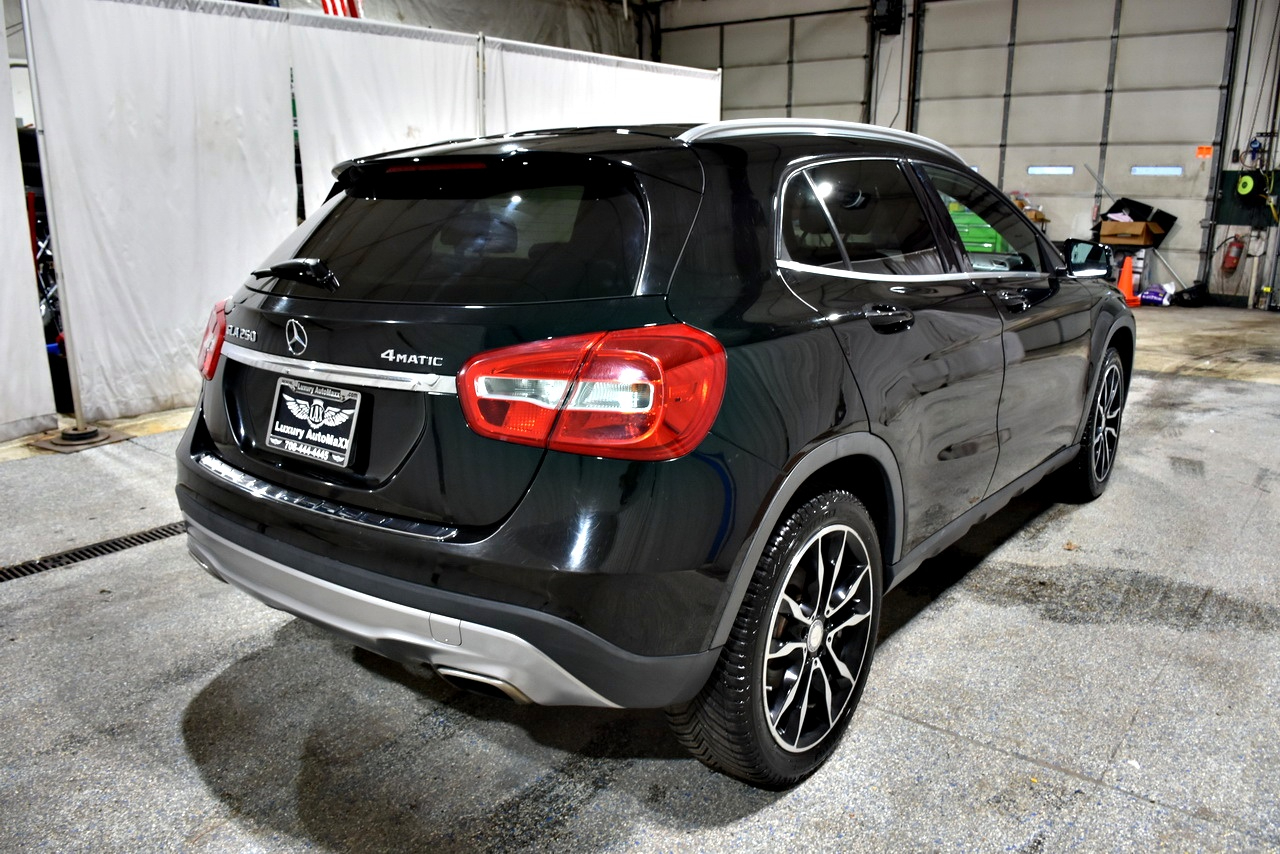 Mercedes-Benz GLA-Class GLA250 4MATIC 2017