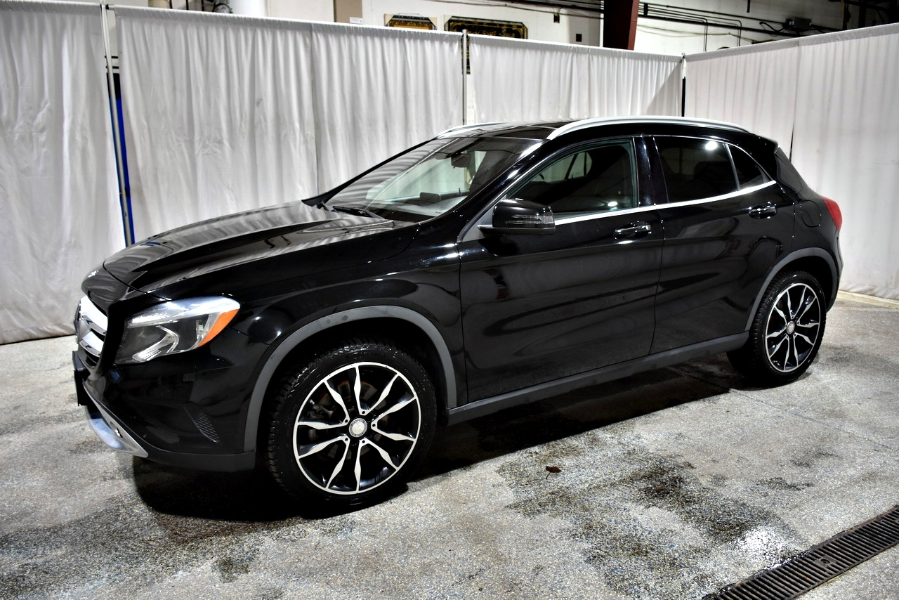 Mercedes-Benz GLA-Class GLA250 4MATIC 2017