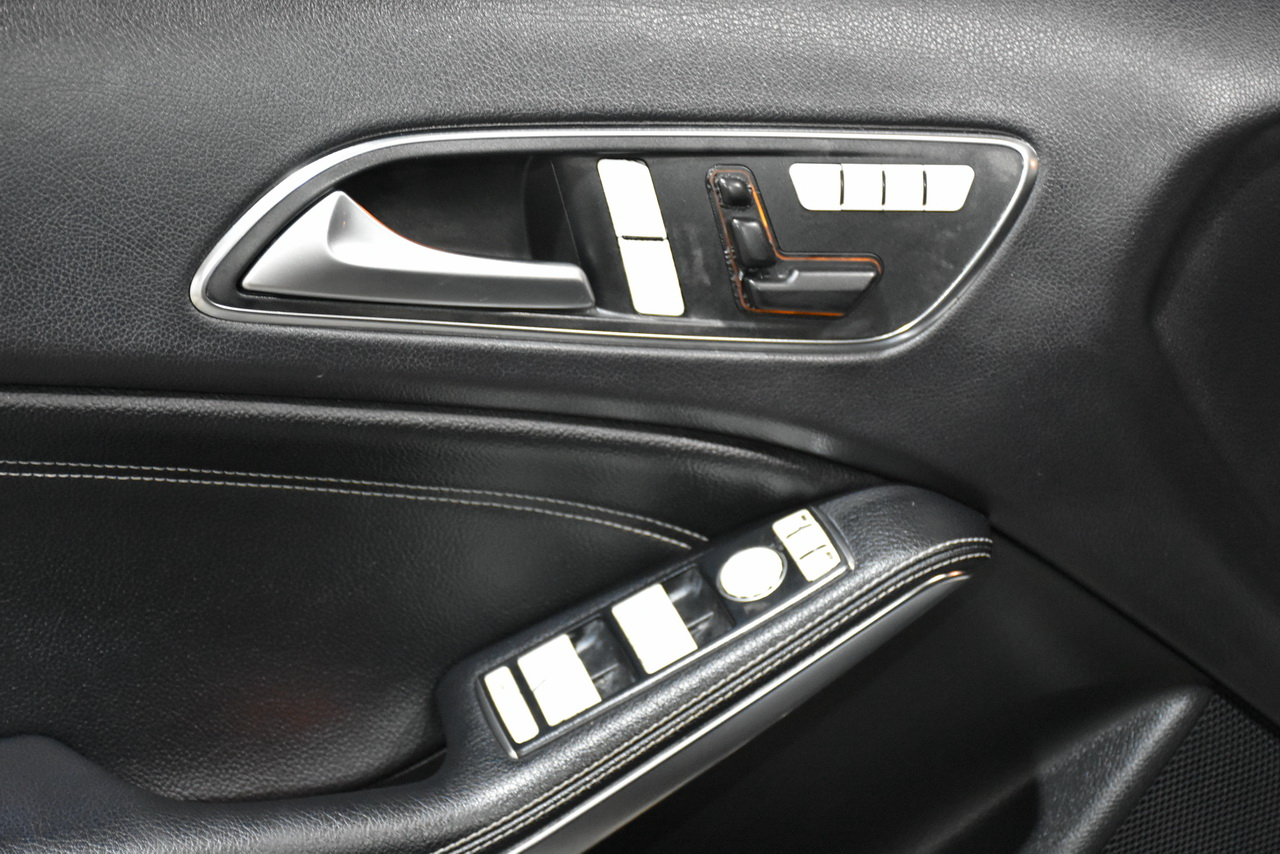 Mercedes-Benz GLA-Class GLA250 4MATIC 2017