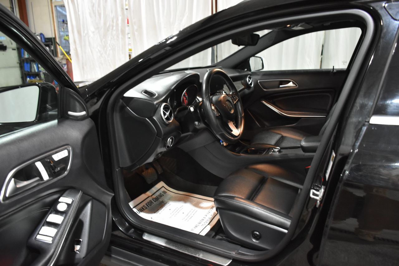 Mercedes-Benz GLA-Class GLA250 4MATIC 2017