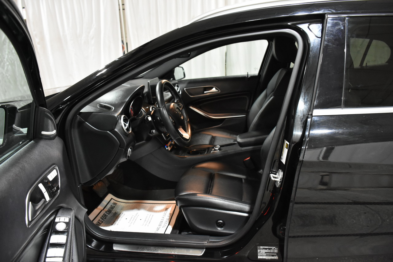 Mercedes-Benz GLA-Class GLA250 4MATIC 2017