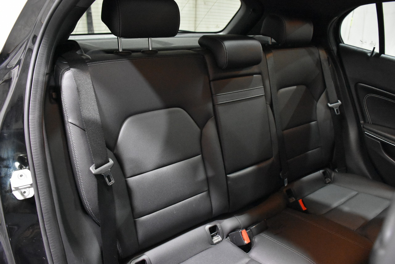 Mercedes-Benz GLA-Class GLA250 4MATIC 2017