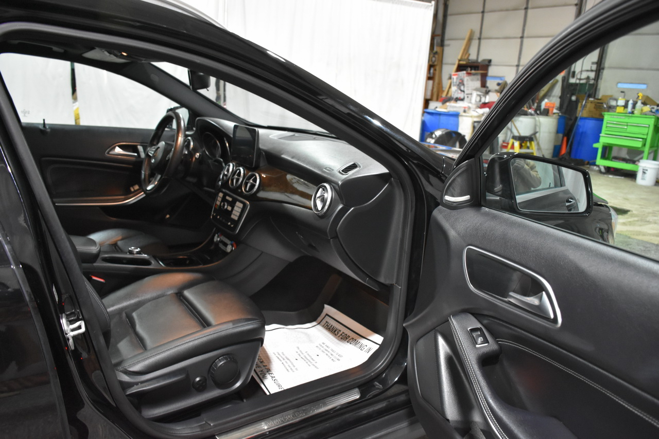 Mercedes-Benz GLA-Class GLA250 4MATIC 2017