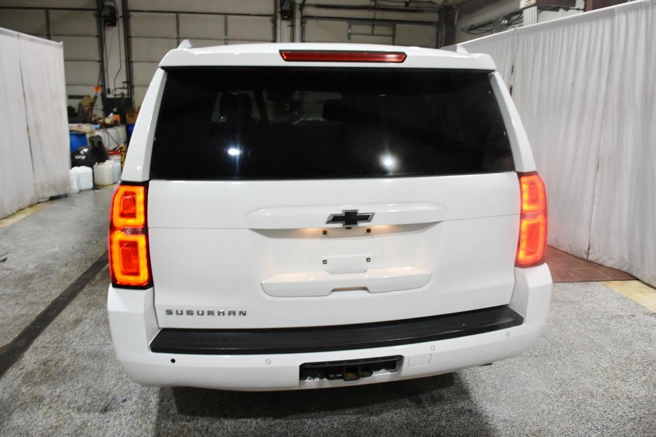 Chevrolet Suburban LT 2016
