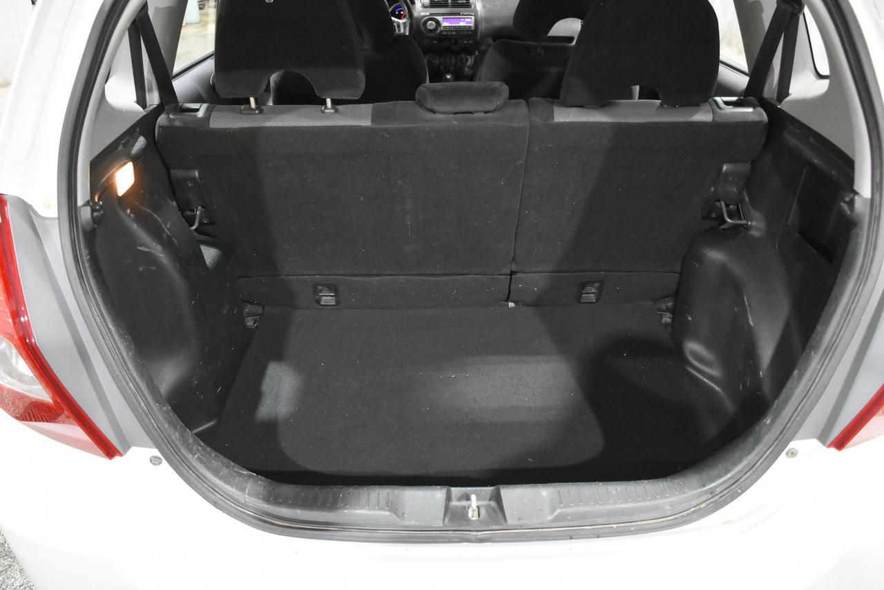 Honda Fit Sport 5-Speed AT 2007