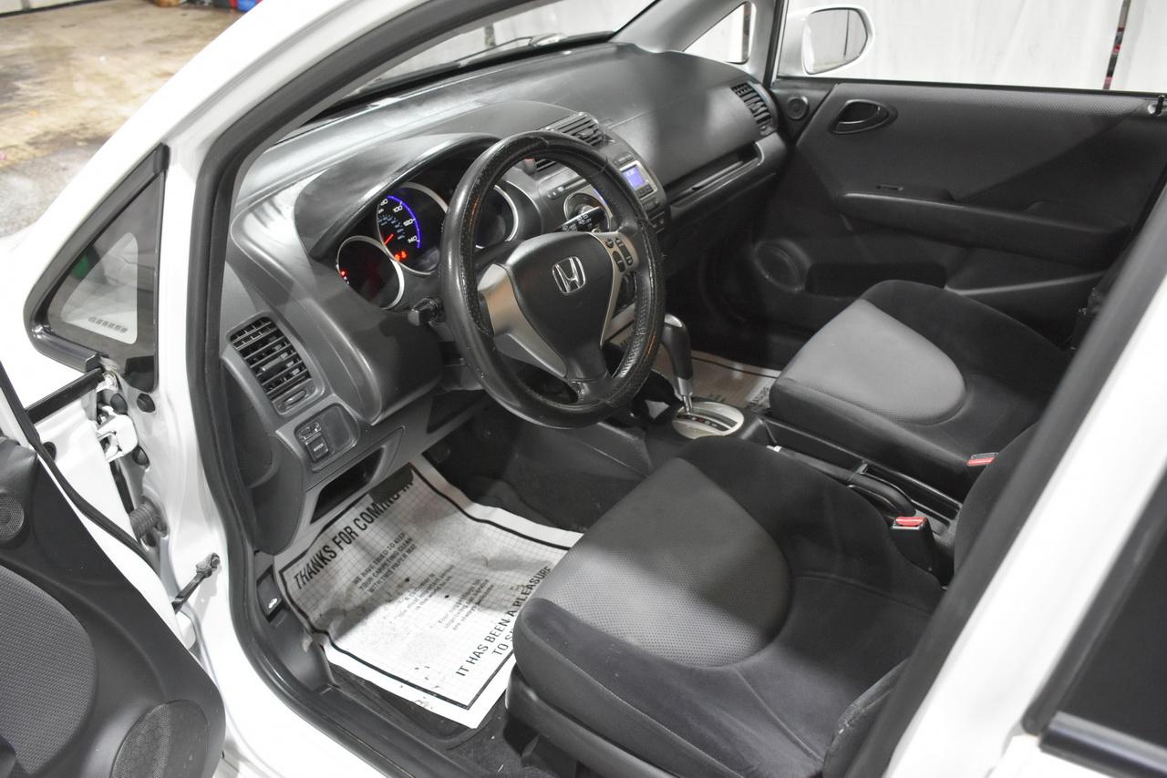 Honda Fit Sport 5-Speed AT 2007