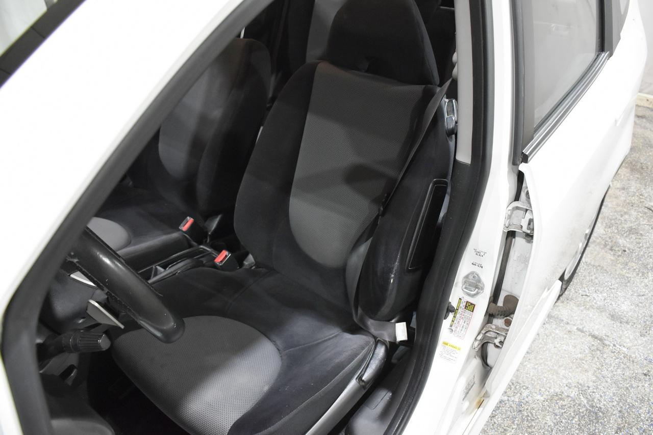 Honda Fit Sport 5-Speed AT 2007