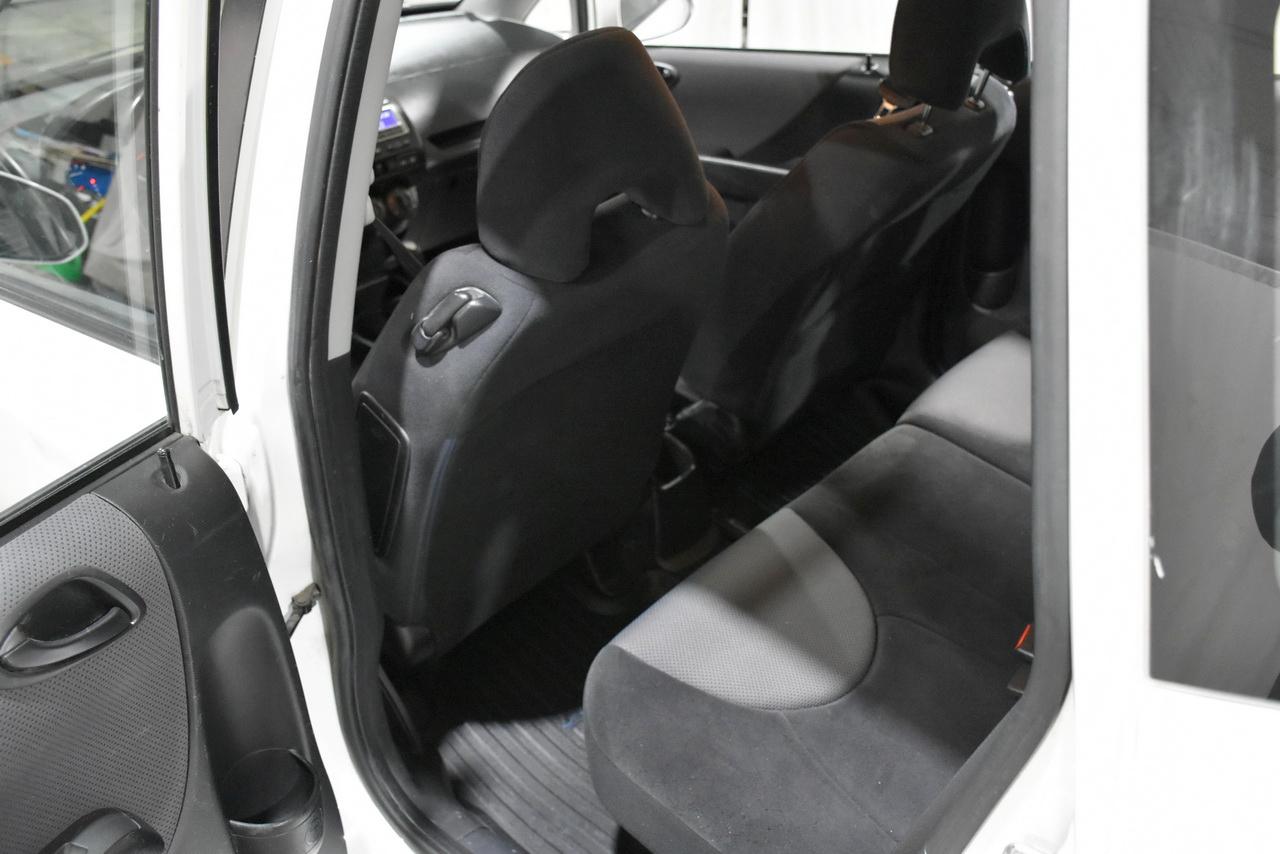 Honda Fit Sport 5-Speed AT 2007