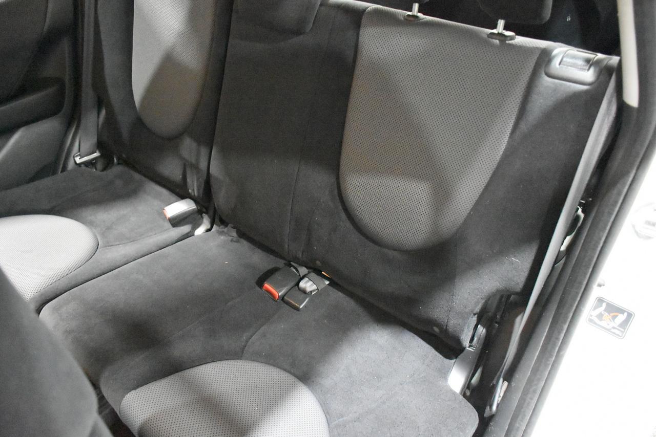 Honda Fit Sport 5-Speed AT 2007