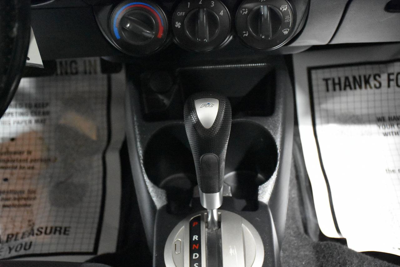 Honda Fit Sport 5-Speed AT 2007