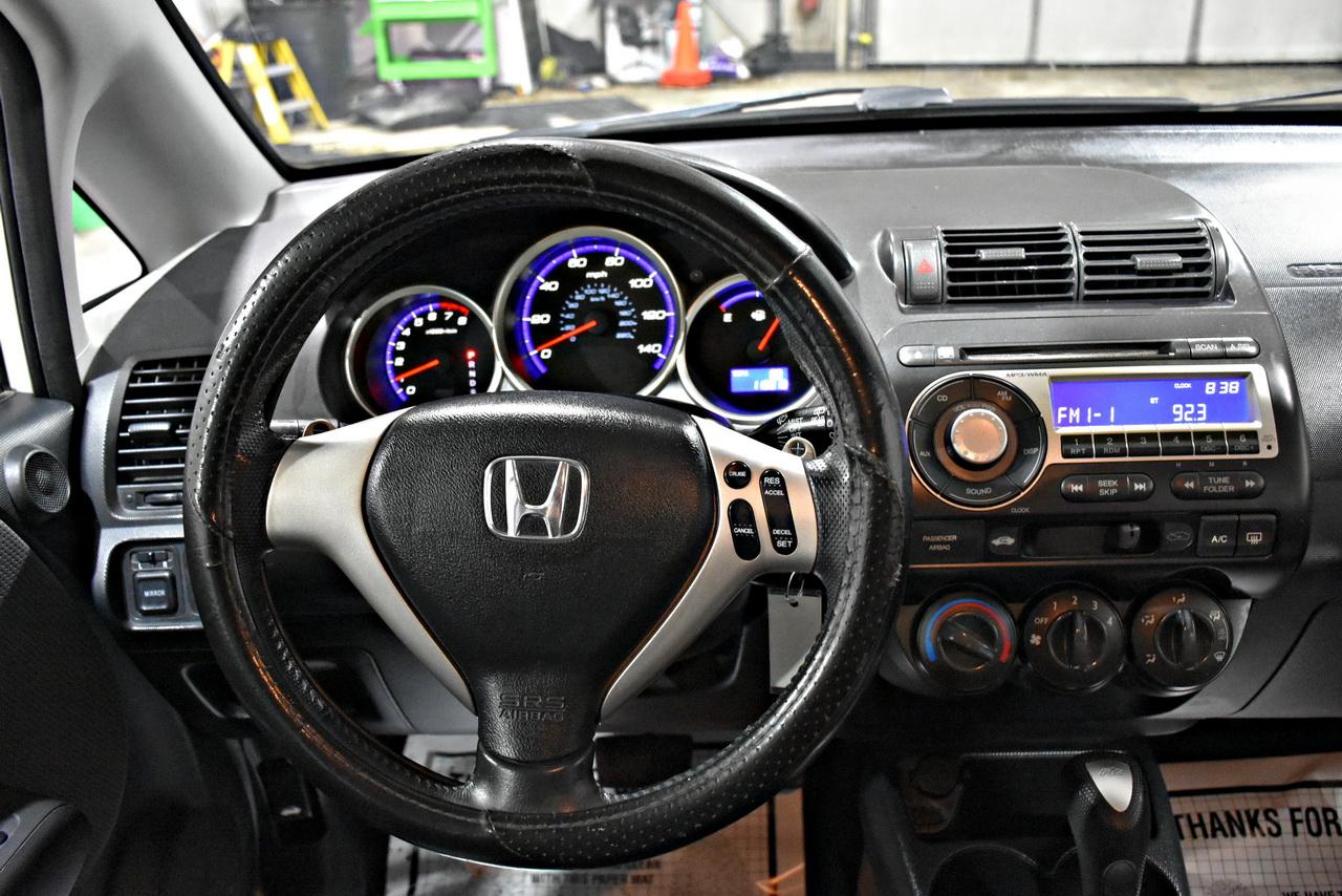 Honda Fit Sport 5-Speed AT 2007